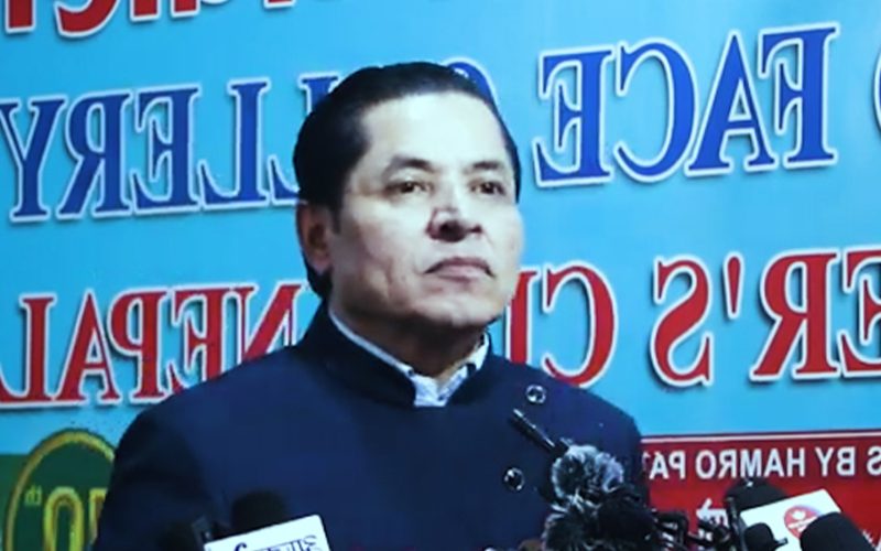 या कुनै पाटीका नेताहरु जोगाउन पाइदैन भन्छन धमला जो भ्रष्ट छन कानुनको कटघारामा ल्याउनै पर्छ कोइलाई काखा कोइलाई पाखा किन सबैलाई बराबरी हुनुपर्छ कानुन धमलाको प्रश्न सरकारलाई |