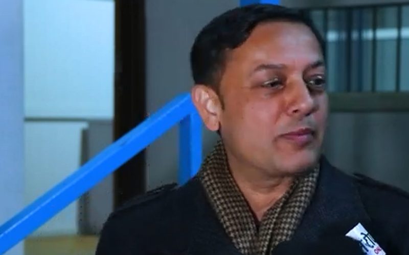 सभापतीले न्याय पाउनु हुन्छ ढुक्क उहा निर्दोश छ हाम्रो सभापती उहा नै हो |