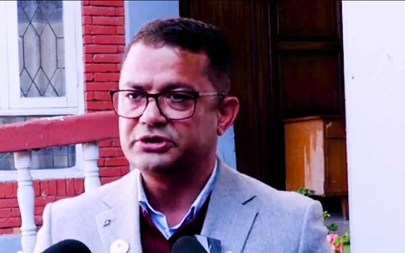 एमालेका पुर्बकानुन मन्त्रीको यस्तो खुलासा रबि लामिछानेको बिषयमा यस्तो भन्छ |