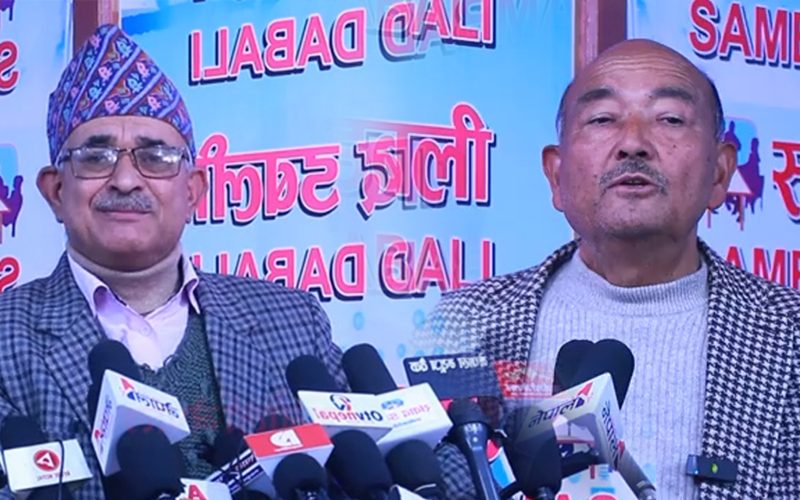 कसैलाई पाखा कसैलाई काखा किन सुरेन्द्र केसी र बालकृष्ण न्यौपानेको प्रश्न सरकारलाई ठाडो चुनौती |