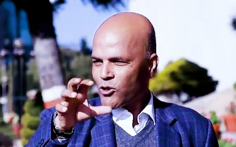 अमरेश कुमार ओली माथी यस्तो प्रश्न,यो सरकार धेरै टिक्दैन छिटै ढल्छ |