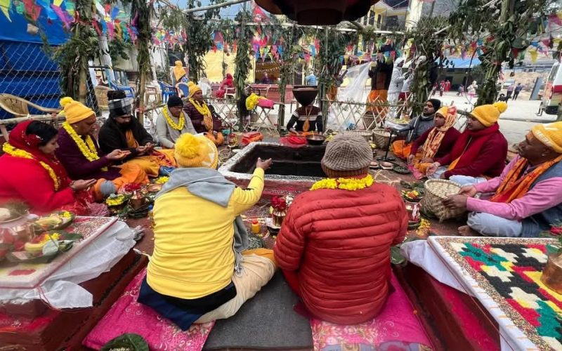 लड्केश्वरमा एकै थलोमा पूर्वराजा र राष्ट्रपति : धार्मिक एकताको दुर्लभ दृश्य |